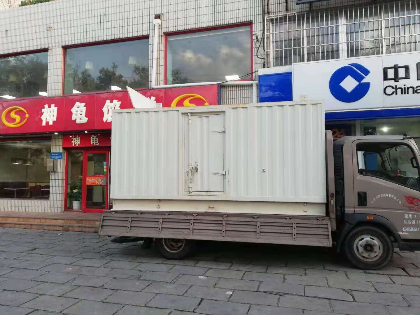 温宿出租发电机-柴油发电机组错误的启动方式