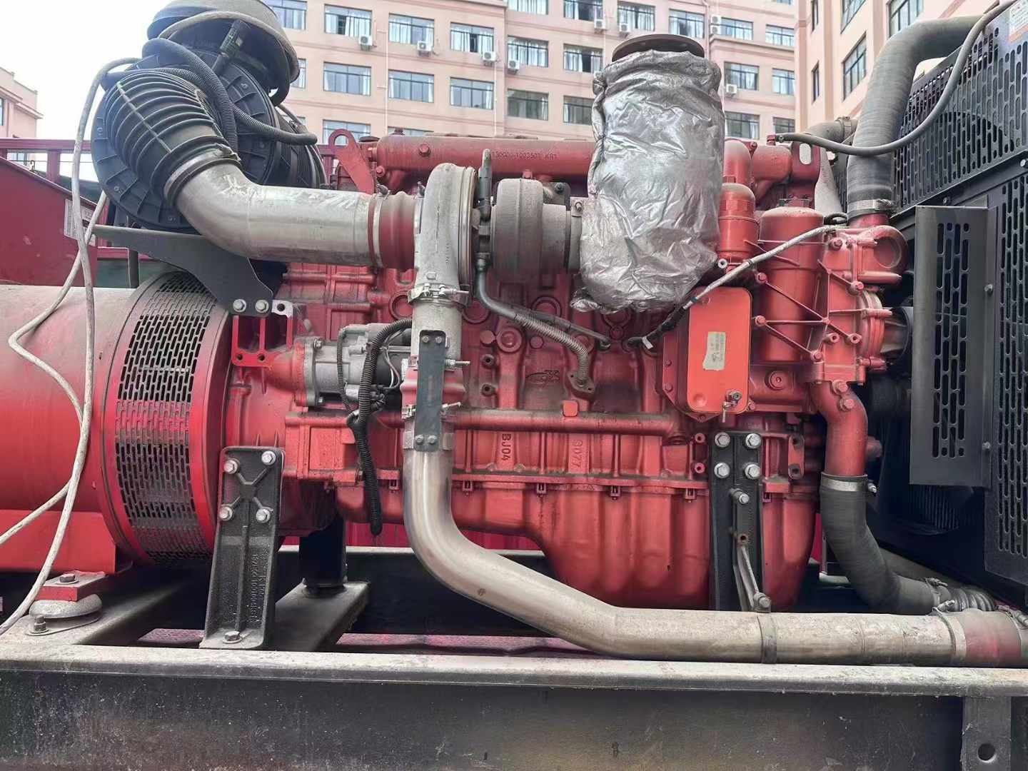 温宿如何选择适合 600kW 柴油发电机组的过载保护器？
