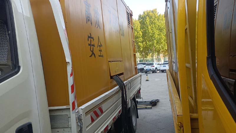 温宿如何判断柴油发电机组和UPS电源的切换时间是否符合要求？